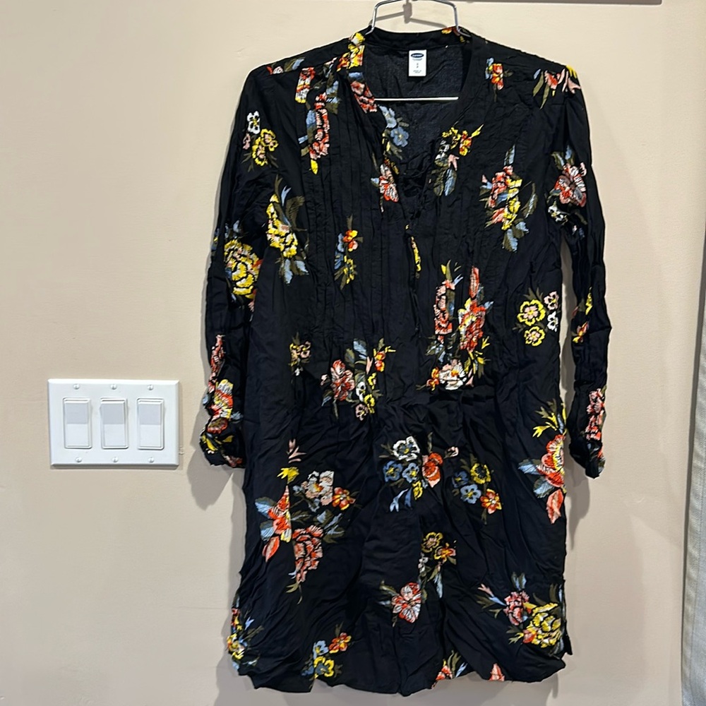 Old Navy printed dress medium